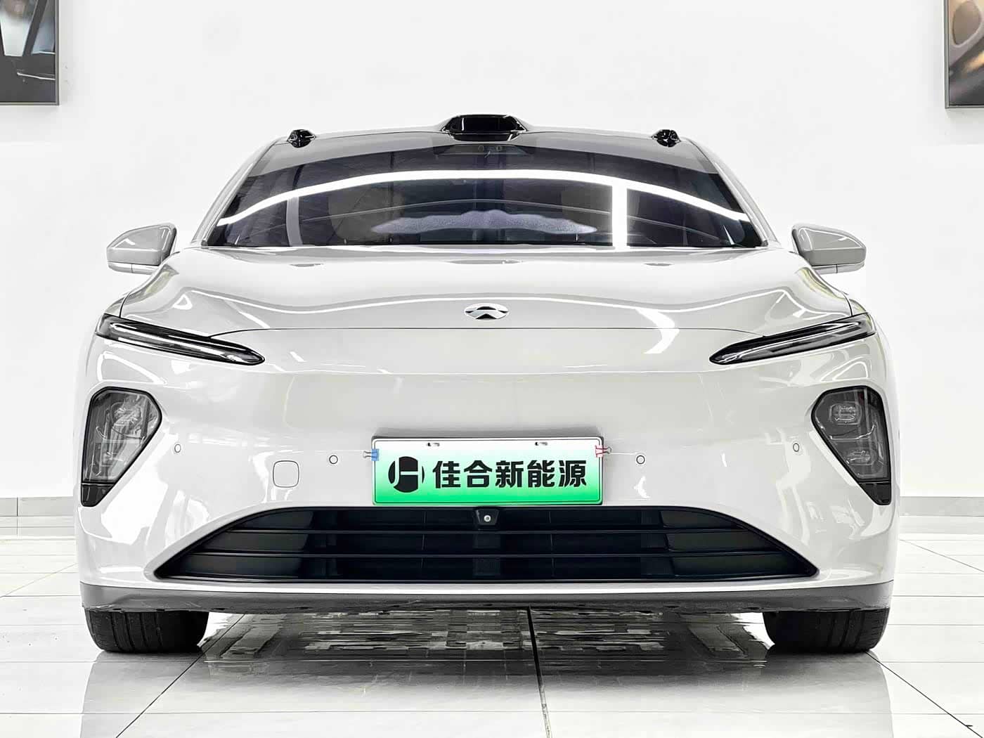 NIO ET7