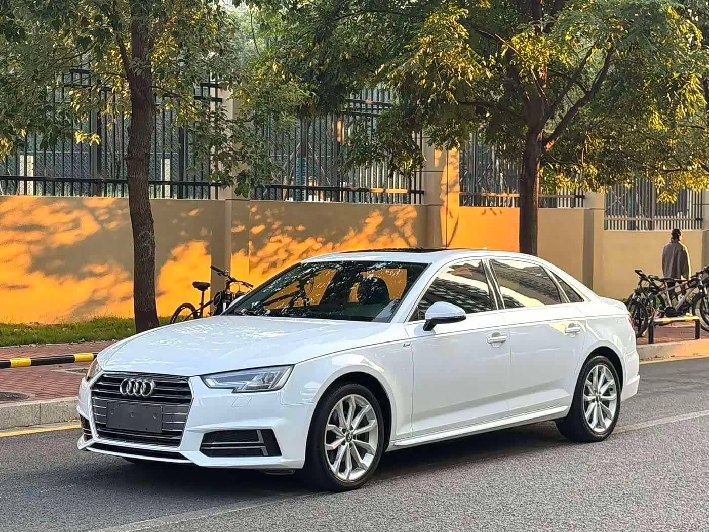 Audi A4L