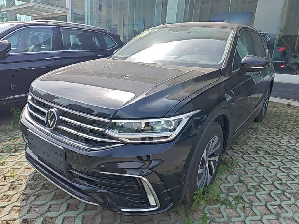 Volkswagen Tiguan L PHEV