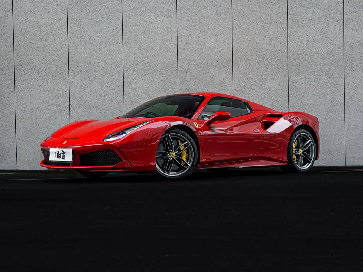 Ferrari 488