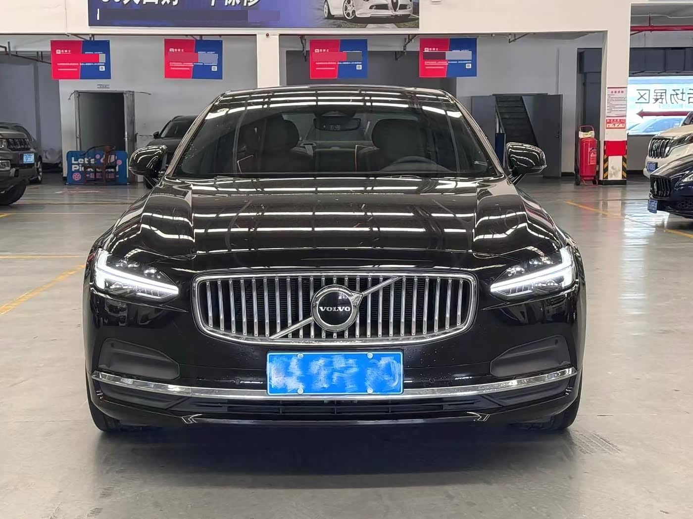 Volvo S90
