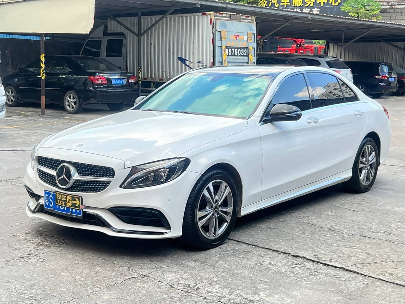 Mercedes-Benz C-Class