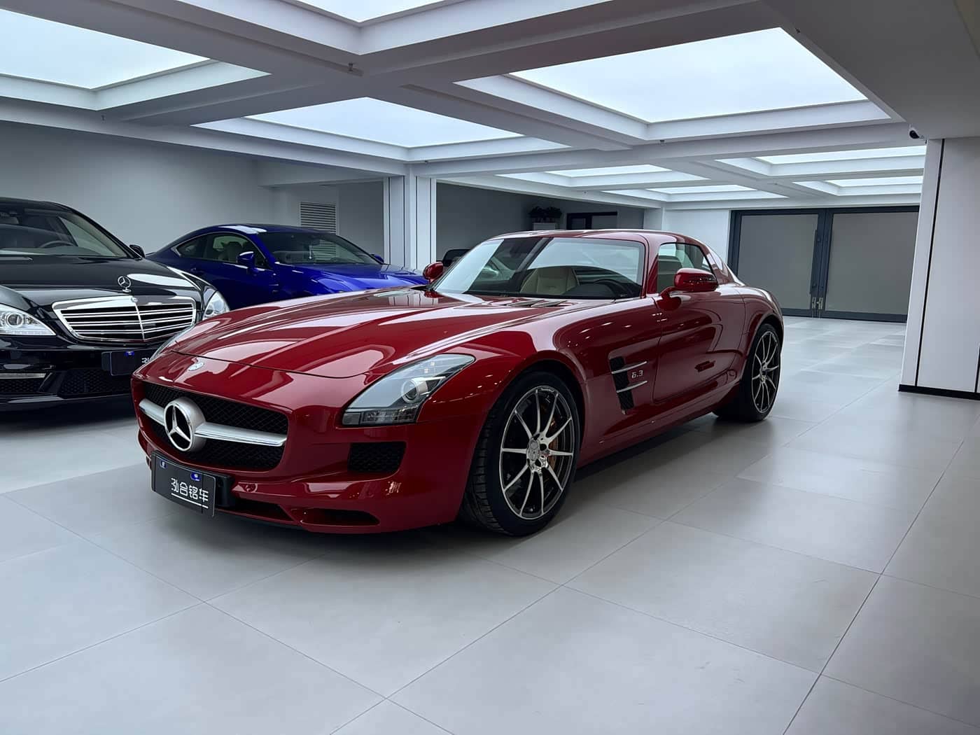 Mercedes-Benz SLS AMG