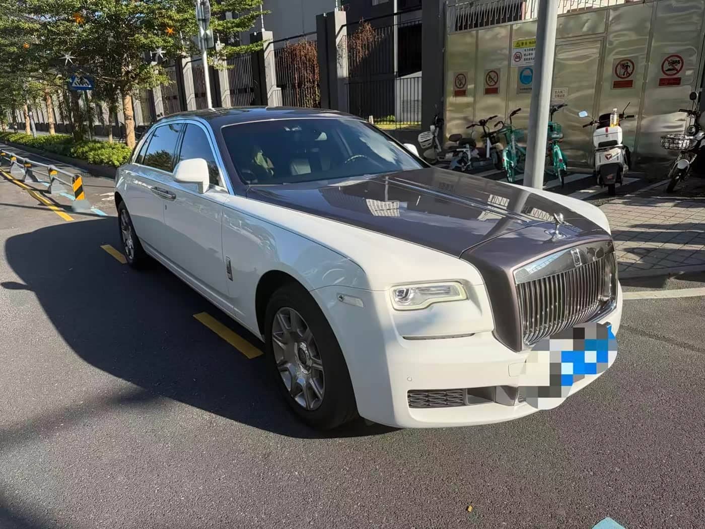 Rolls-Royce Ghost