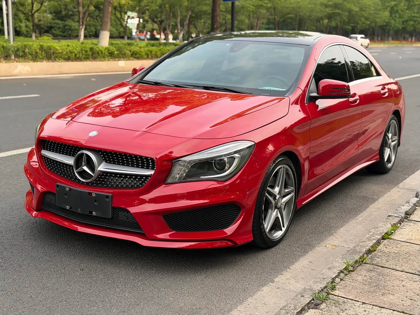 Mercedes-Benz CLA