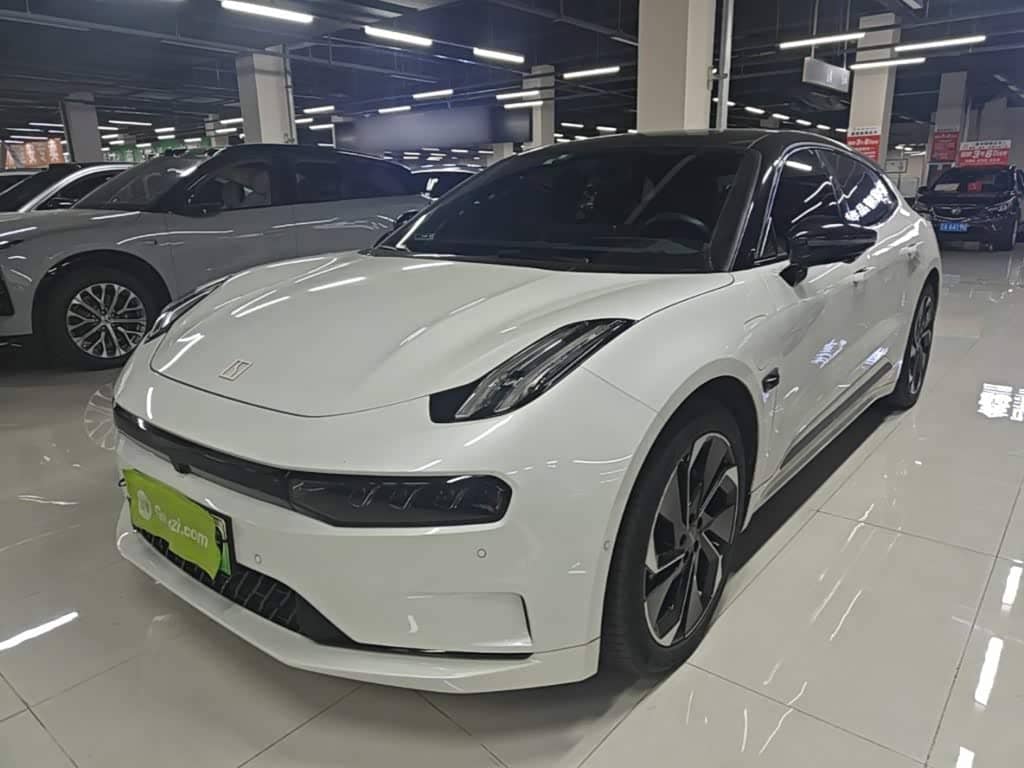 ZEEKR 001