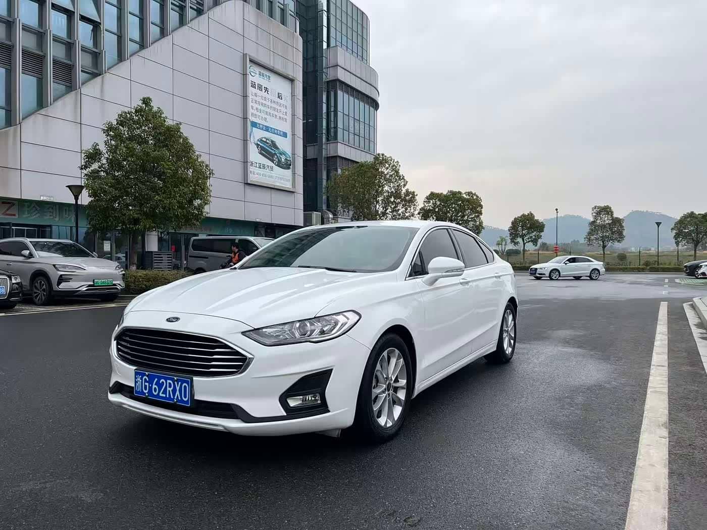 Ford Mondeo
