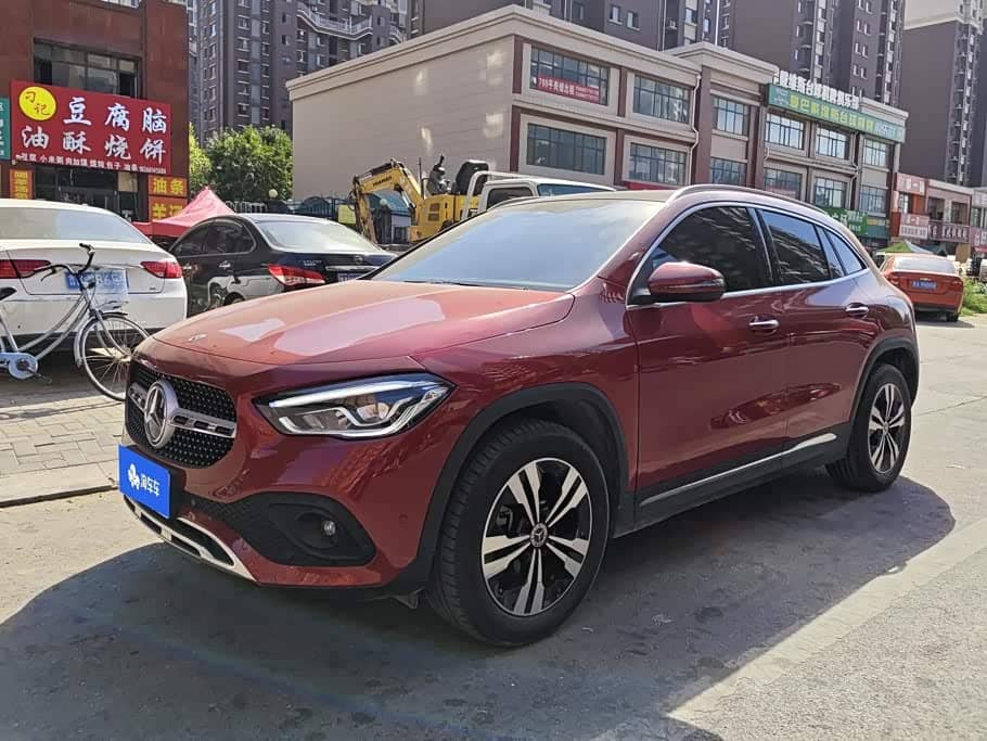 Mercedes-Benz GLA