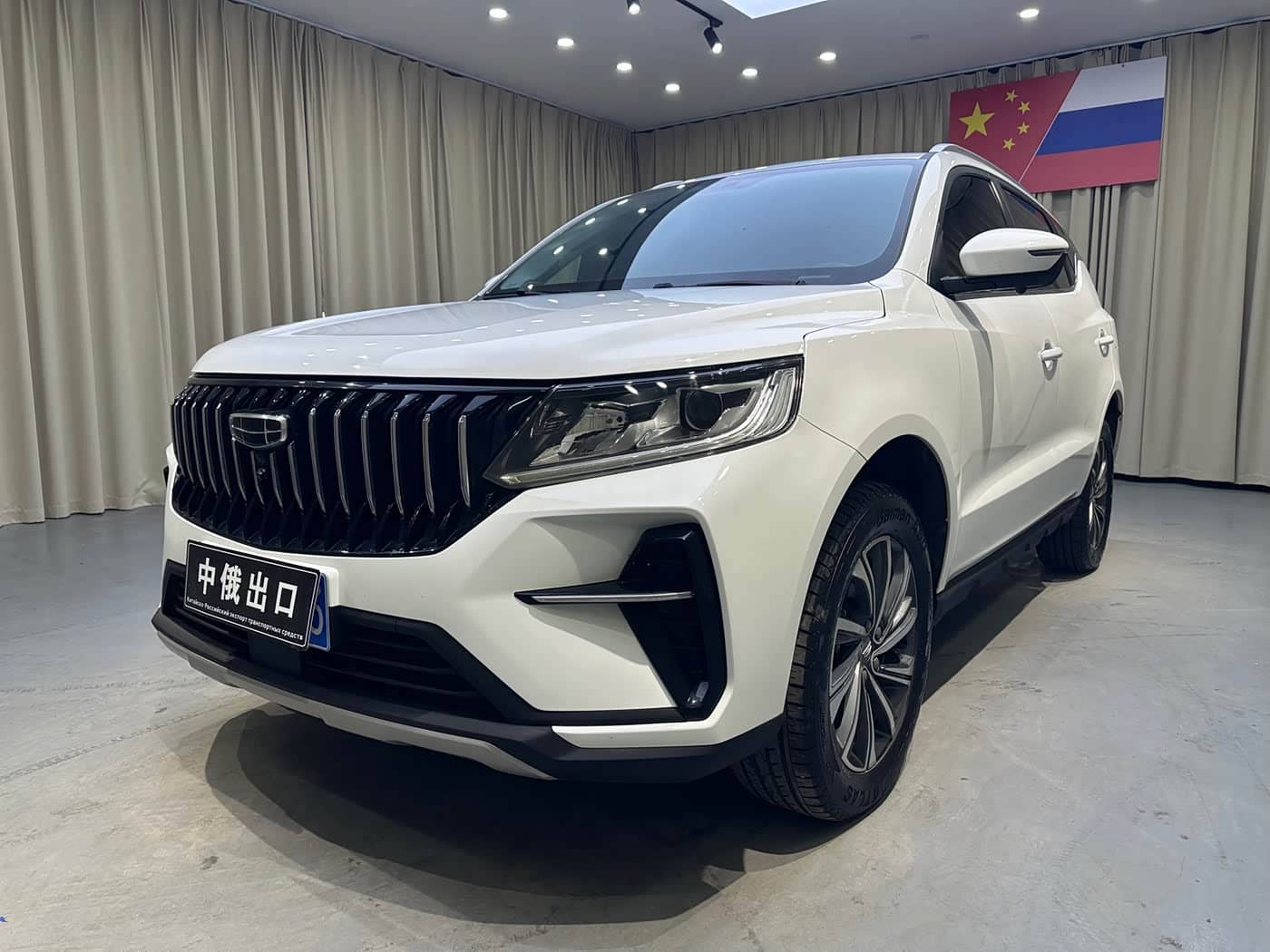 Geely Emgrand X6