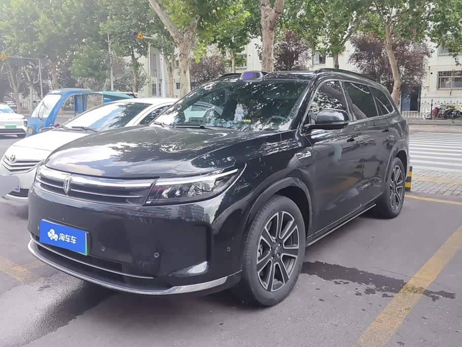 AITO Wenjie AITO M7