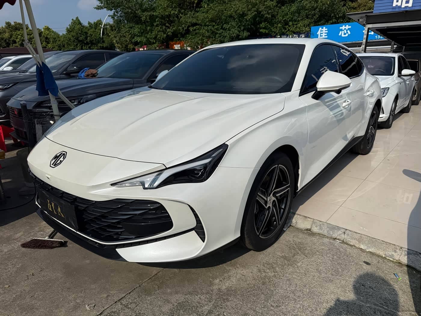 MG MG7