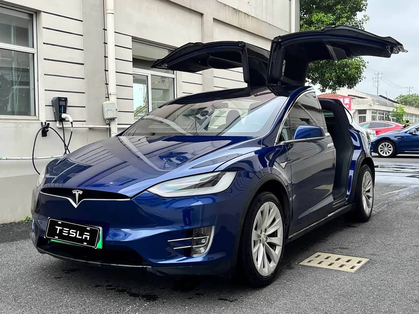 Tesla Model X