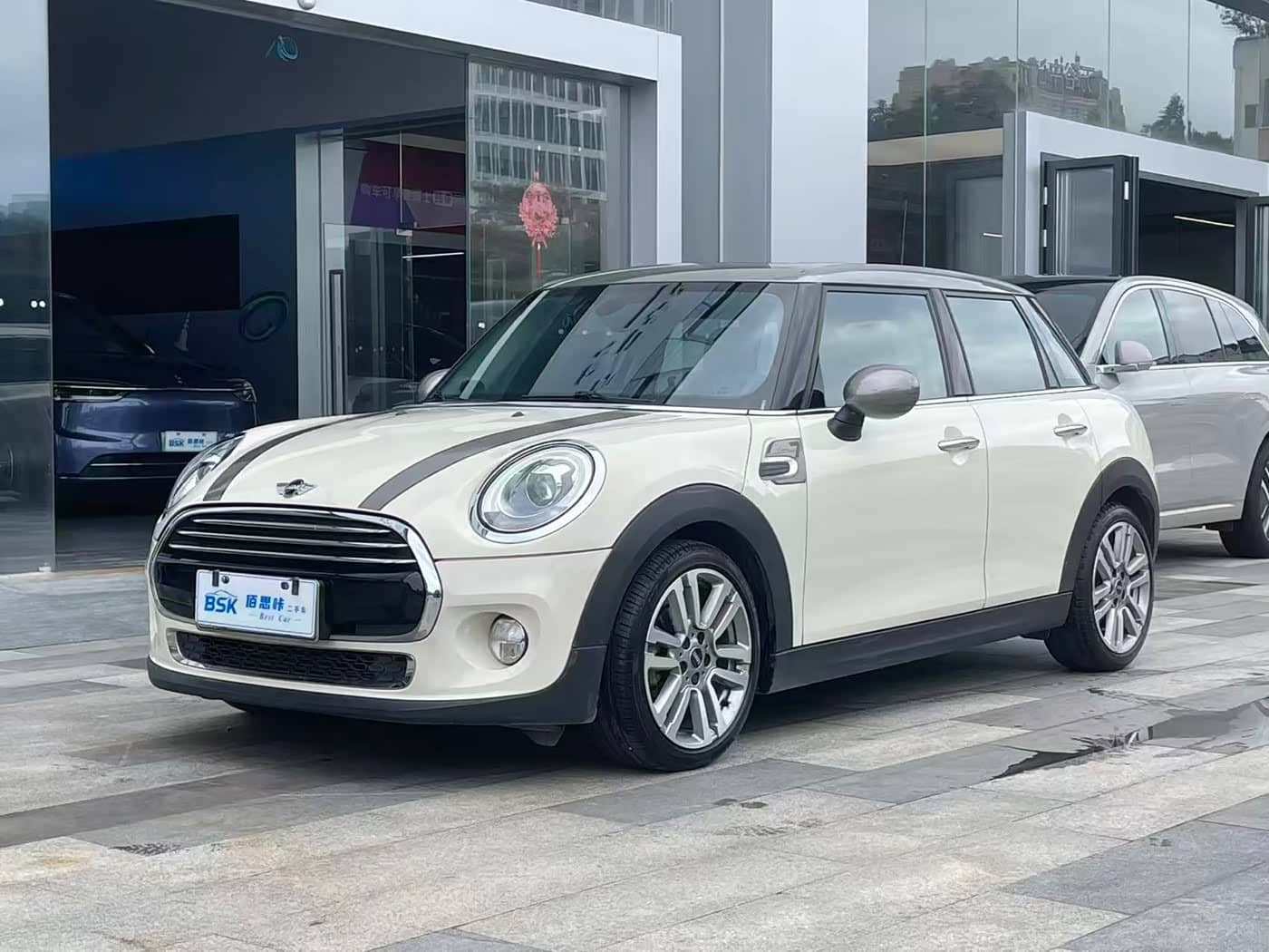 MINI MINI