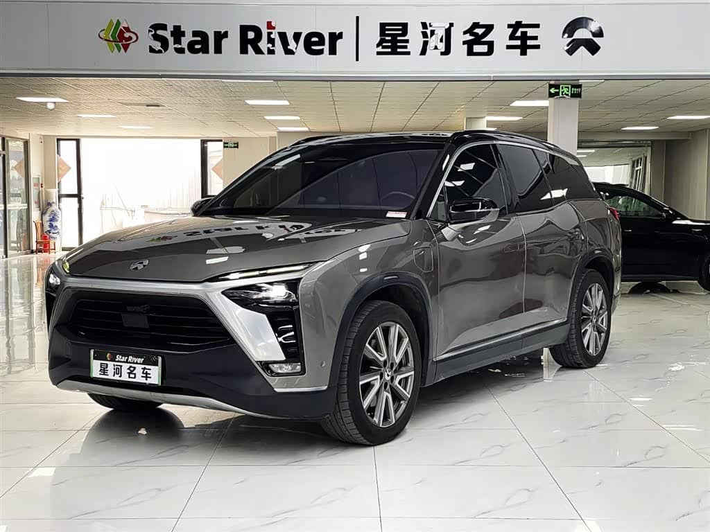 NIO ES8