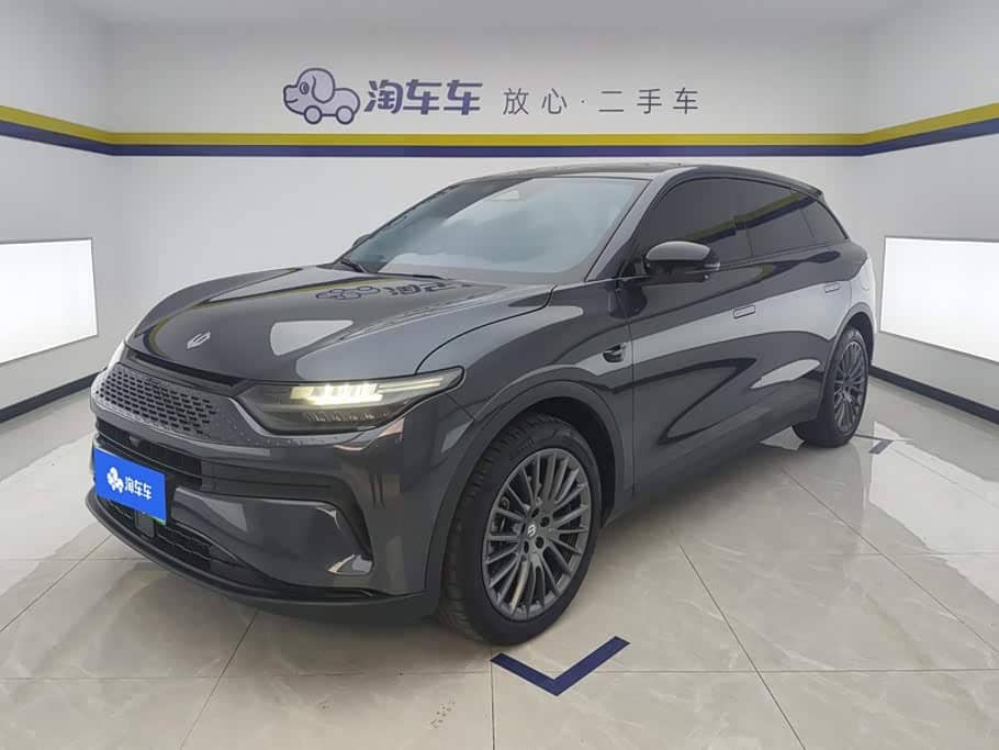 Leapmotor C11
