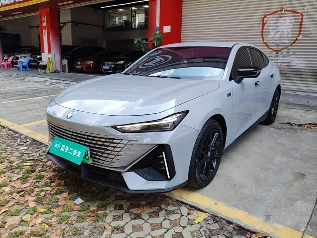 Changan UNI-V iDD