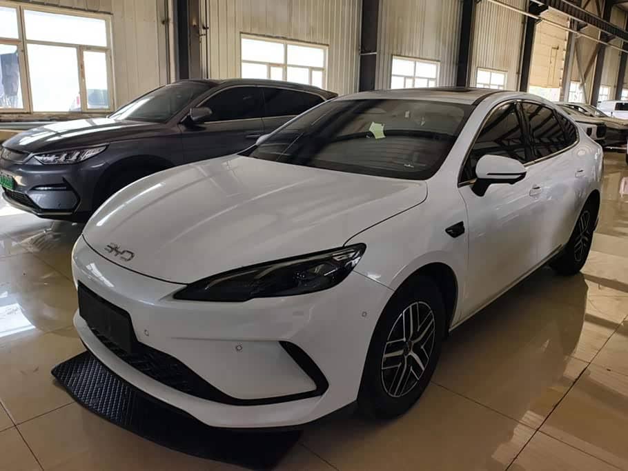 BYD Hai Bao 05 DM-i