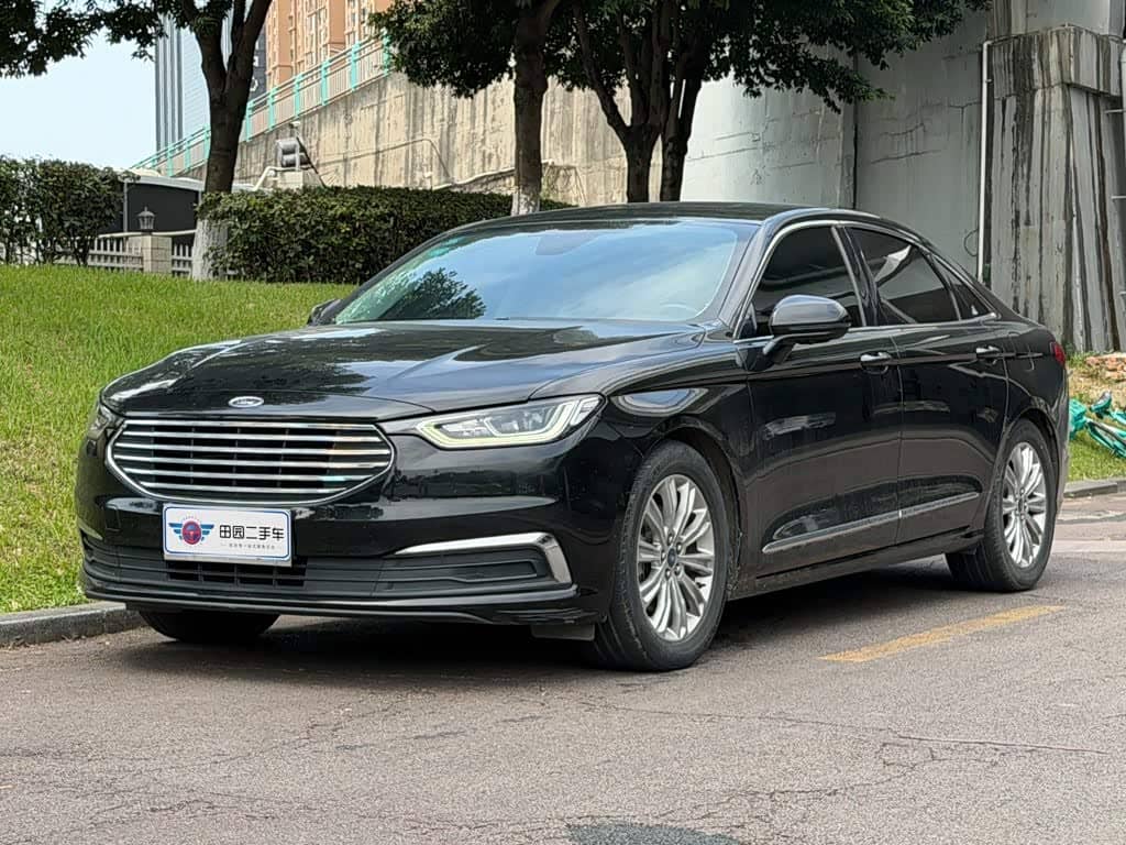 Ford Taurus