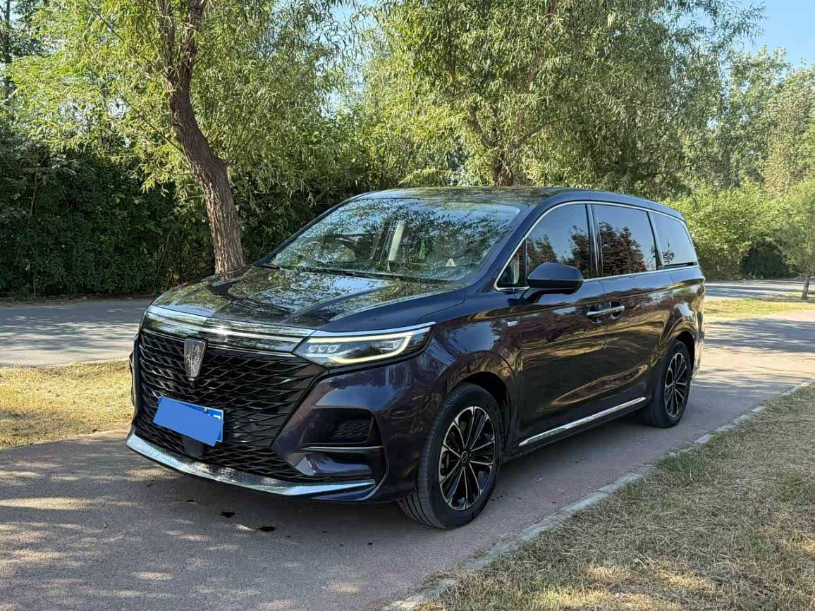 Roewe iMAX8