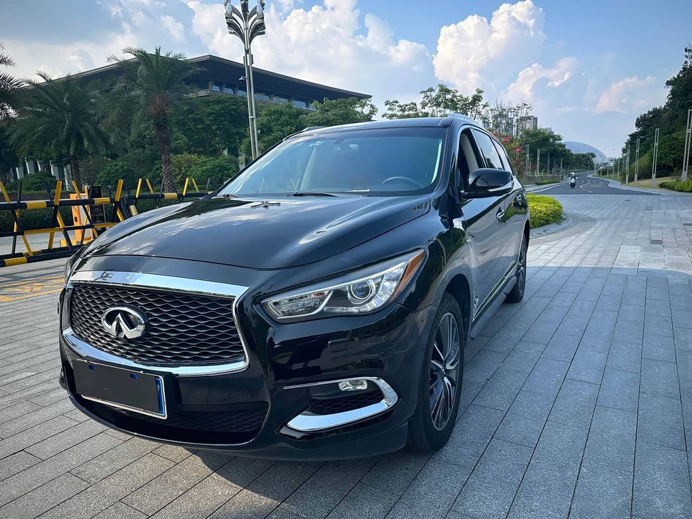 Infiniti QX60