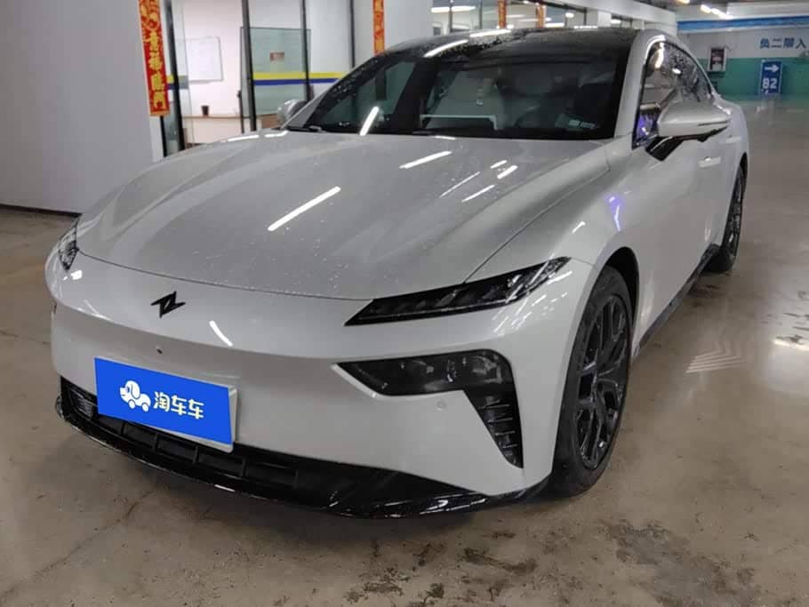 Dongfeng Yipai eπ007