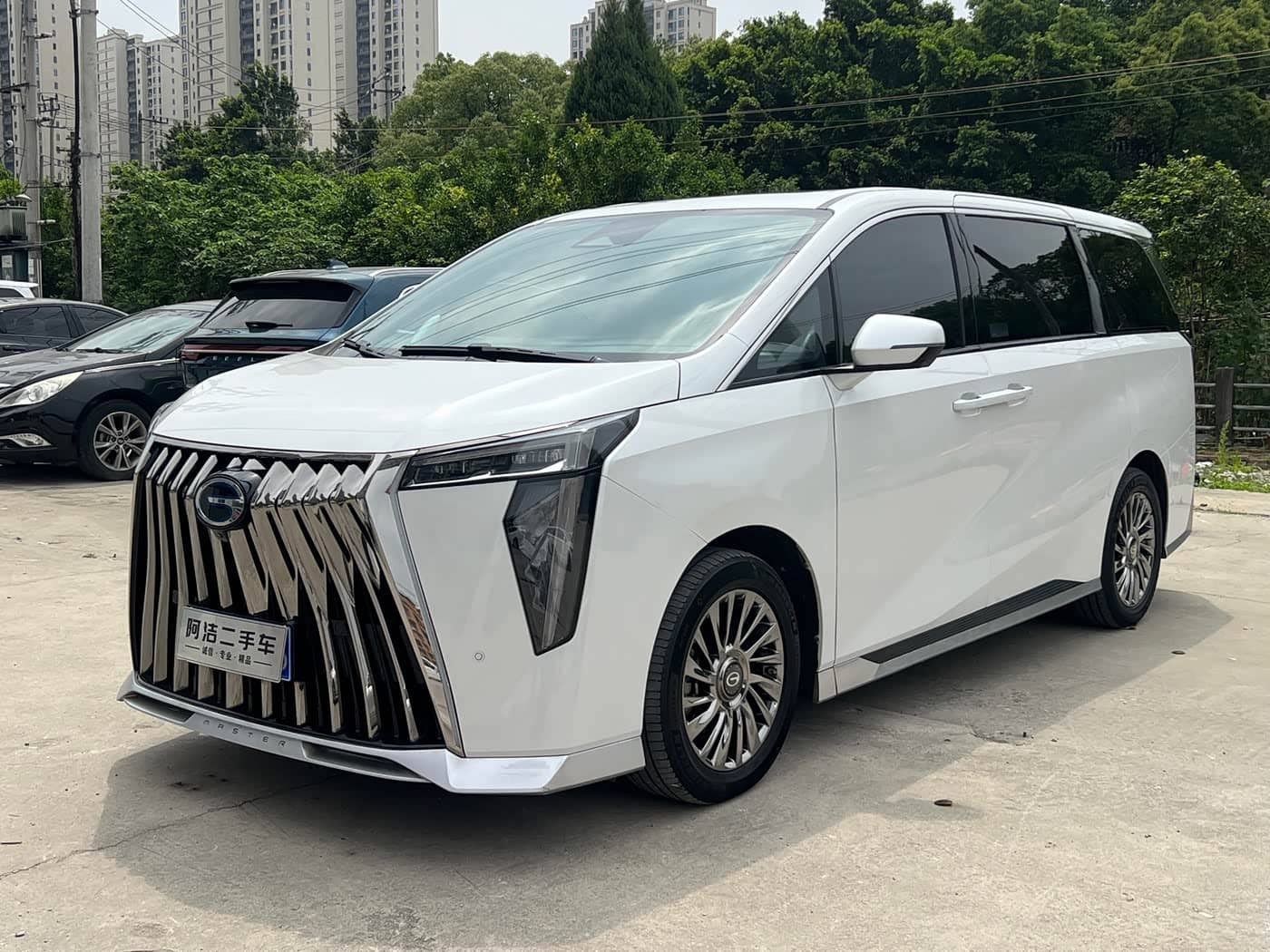 GAC Trumpchi Trumpchi M8