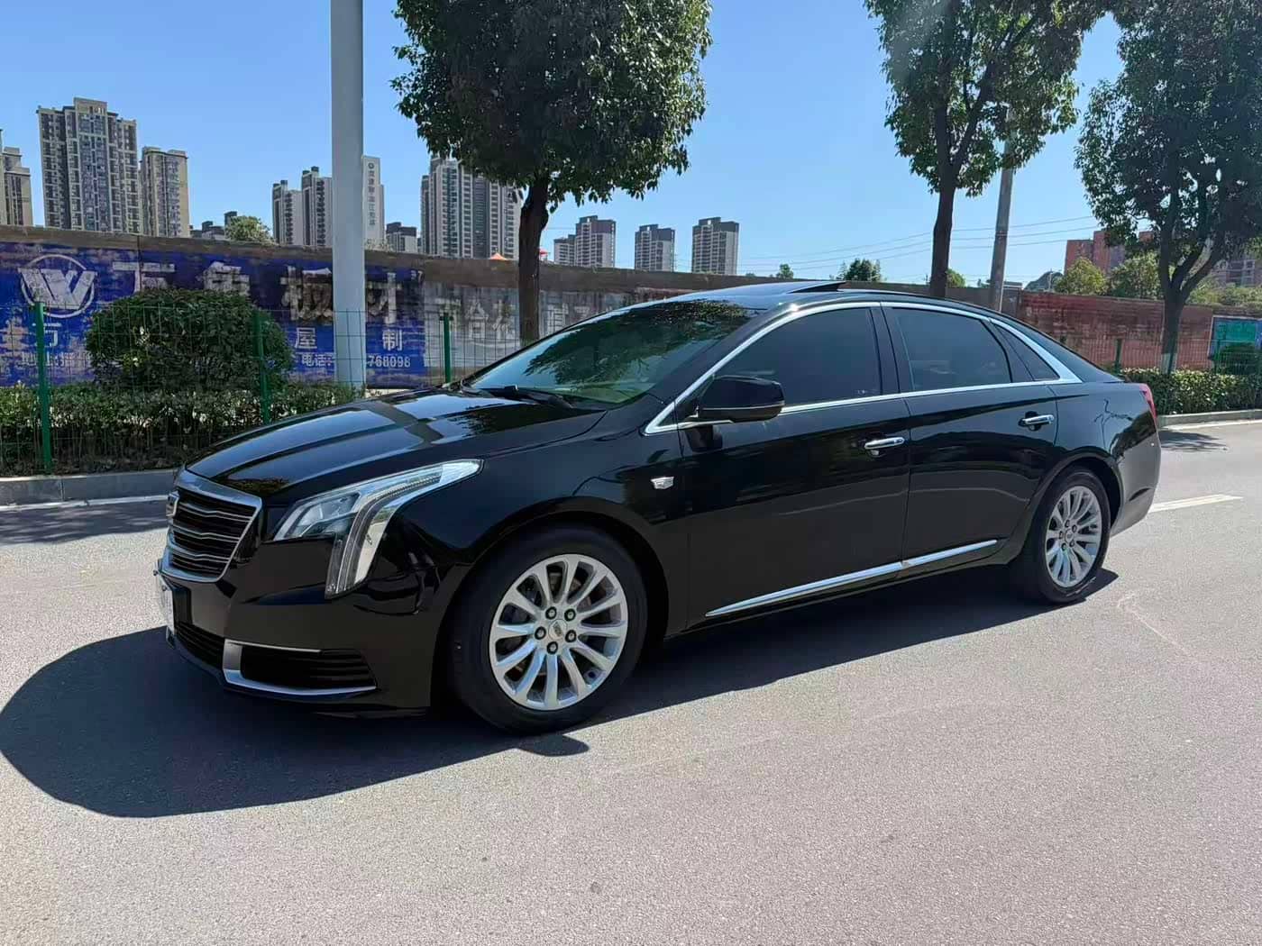 Cadillac XTS