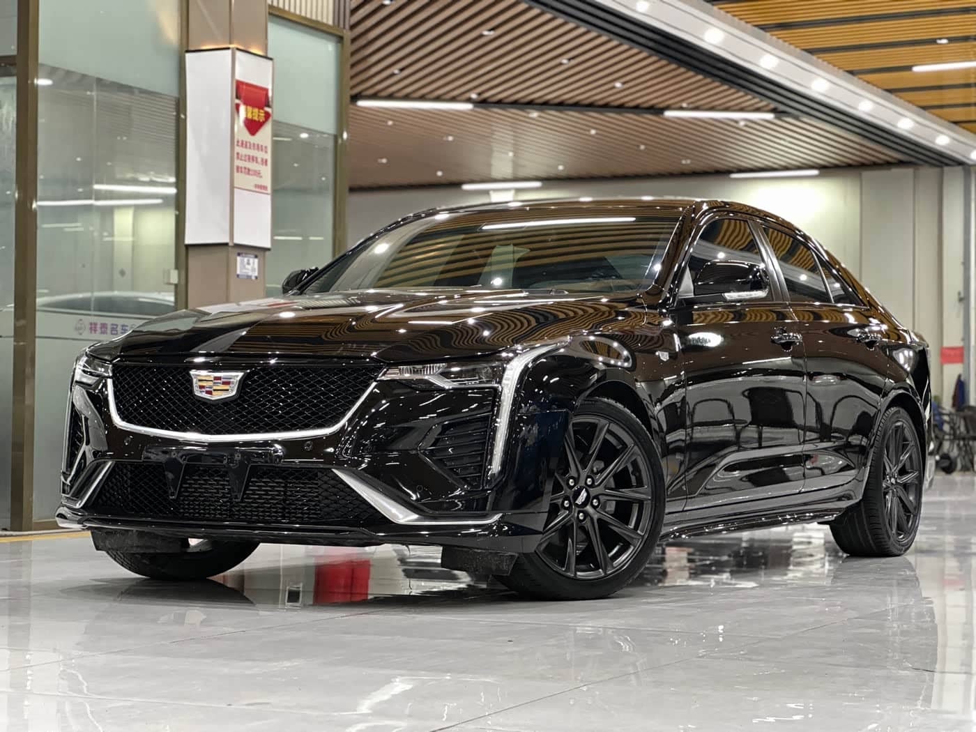 Cadillac CT4