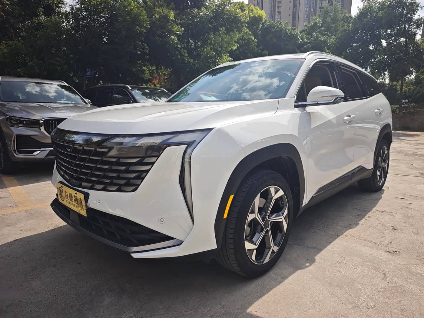Geely Boyue L