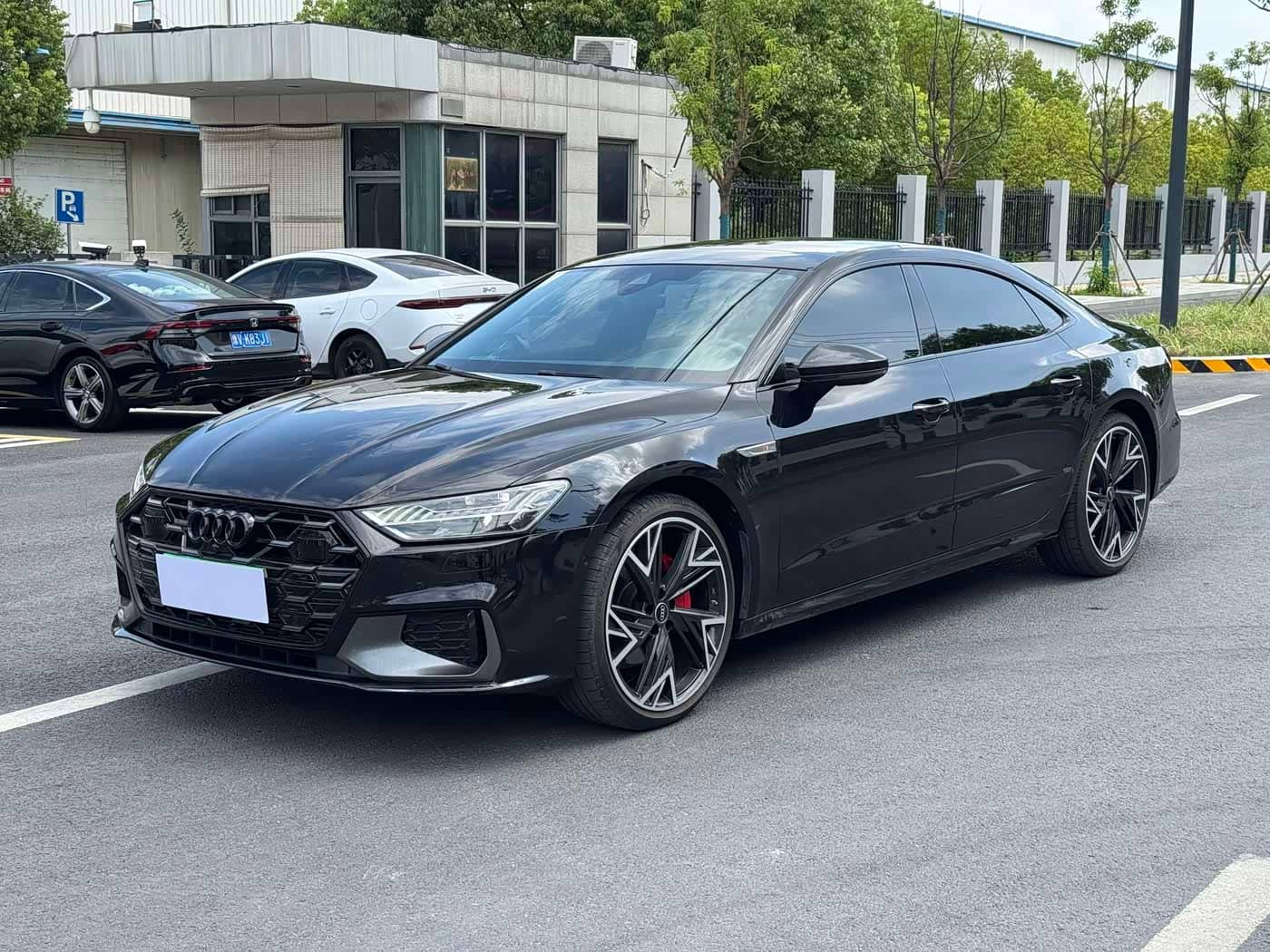 Audi A7L