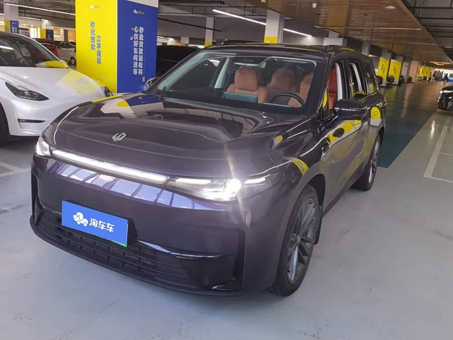 Leapmotor C16