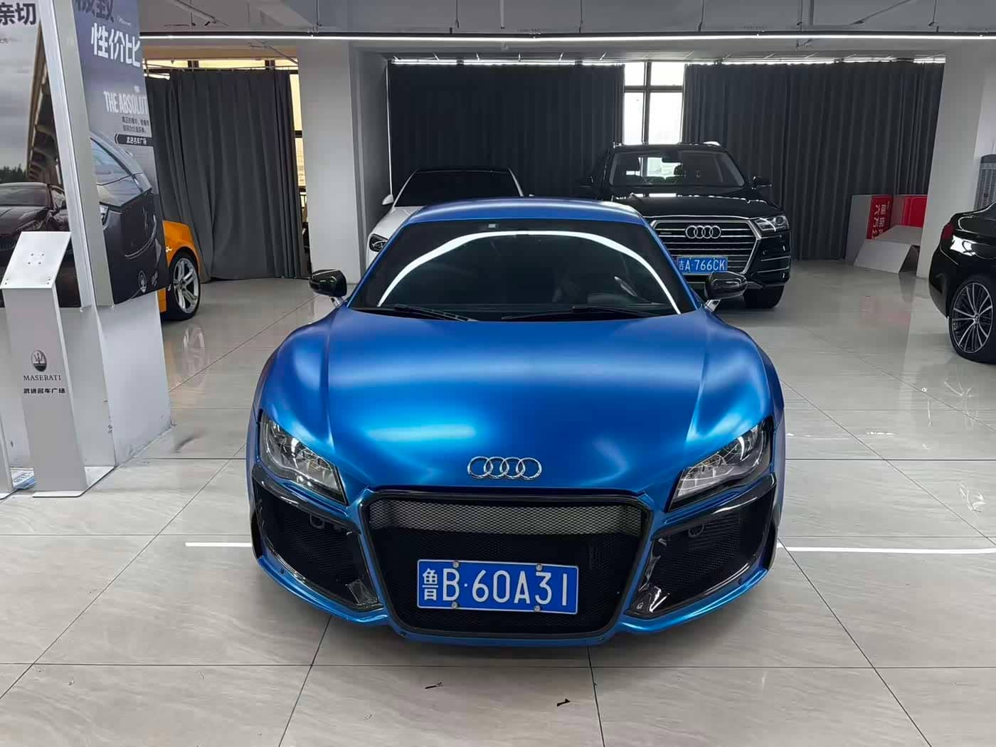 Audi R8
