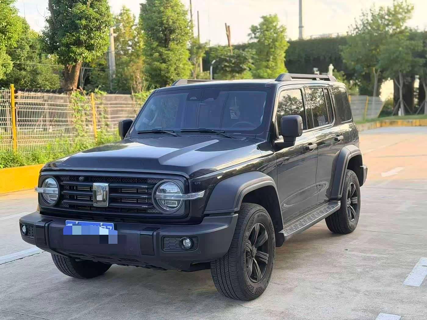 Tank 300