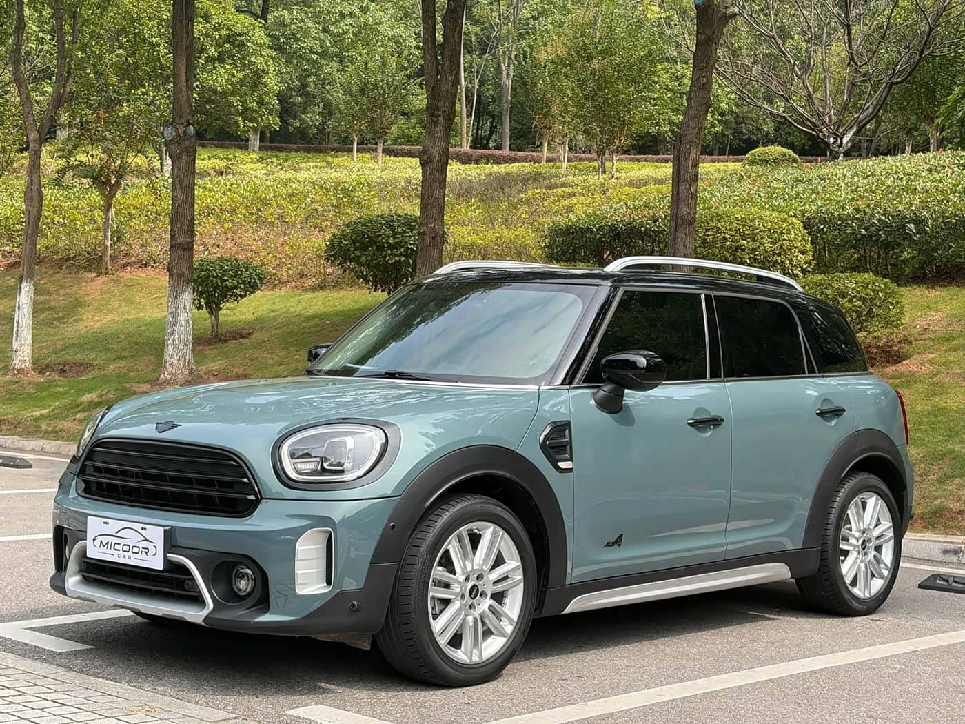 MINI COUNTRYMAN