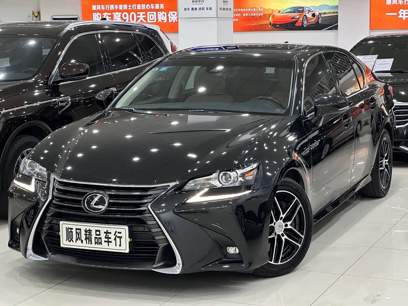 Lexus GS