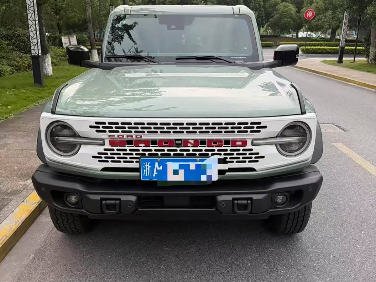 Ford Bronco