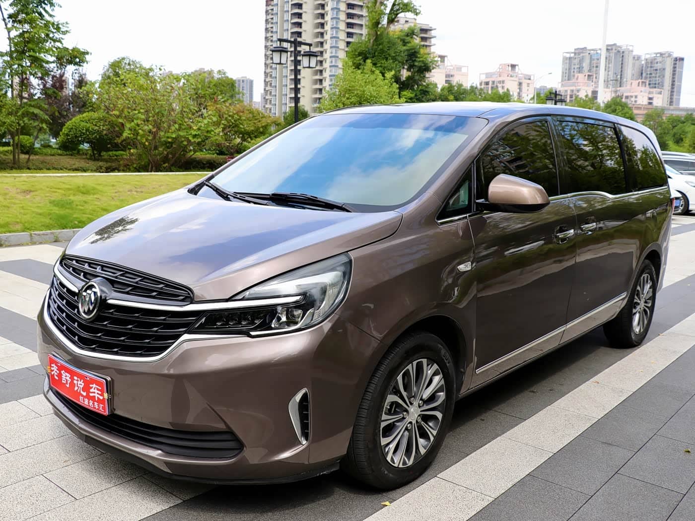 Buick GL8