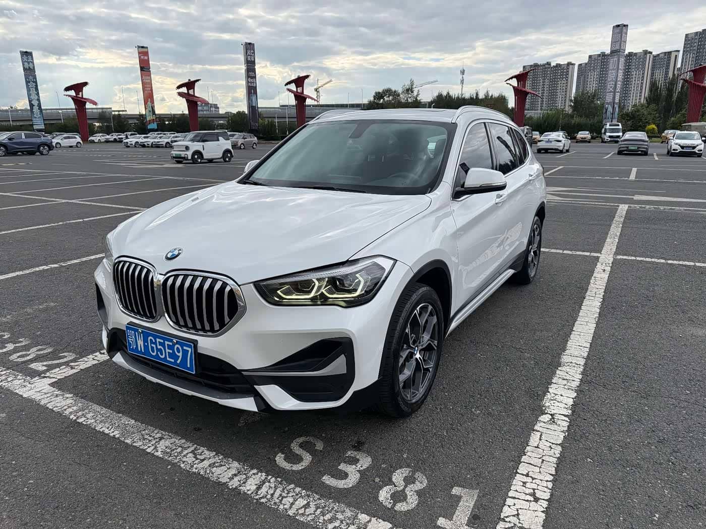BMW X1