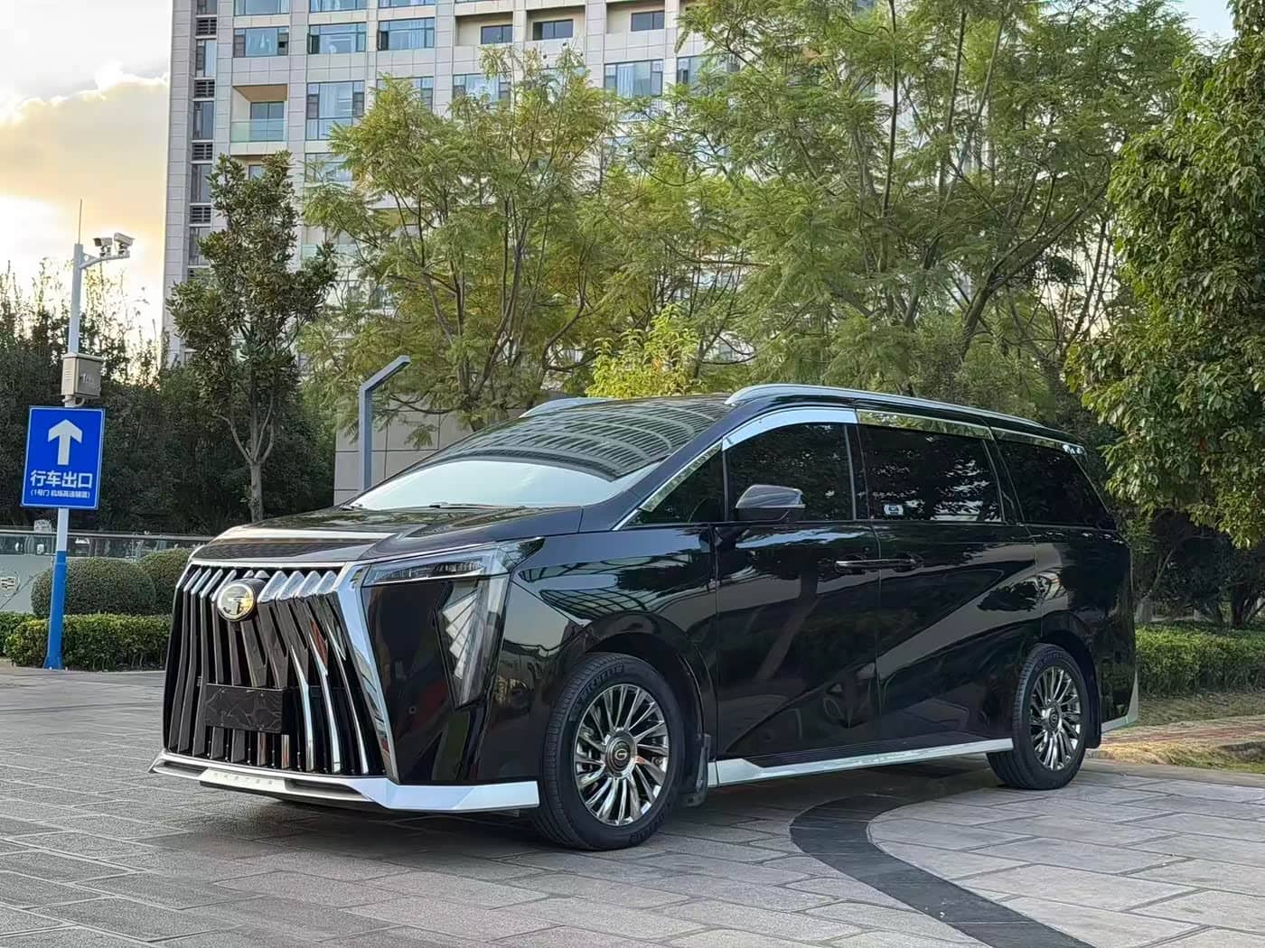 GAC Trumpchi Trumpchi M8