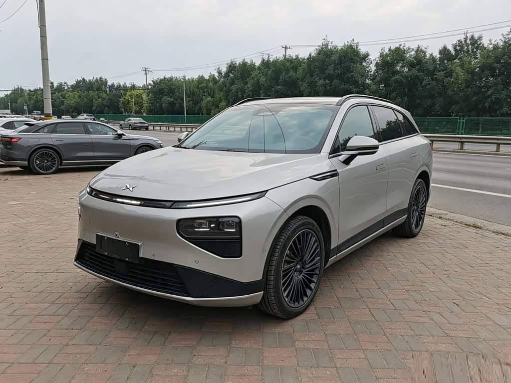 XPeng G9