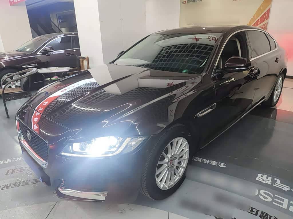 Jaguar XFL
