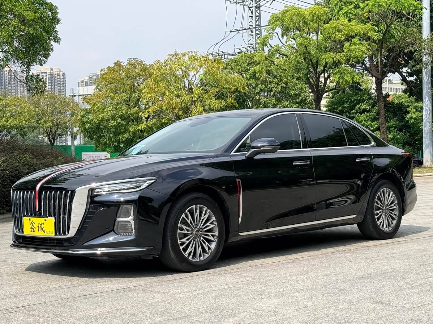 Hongqi H5