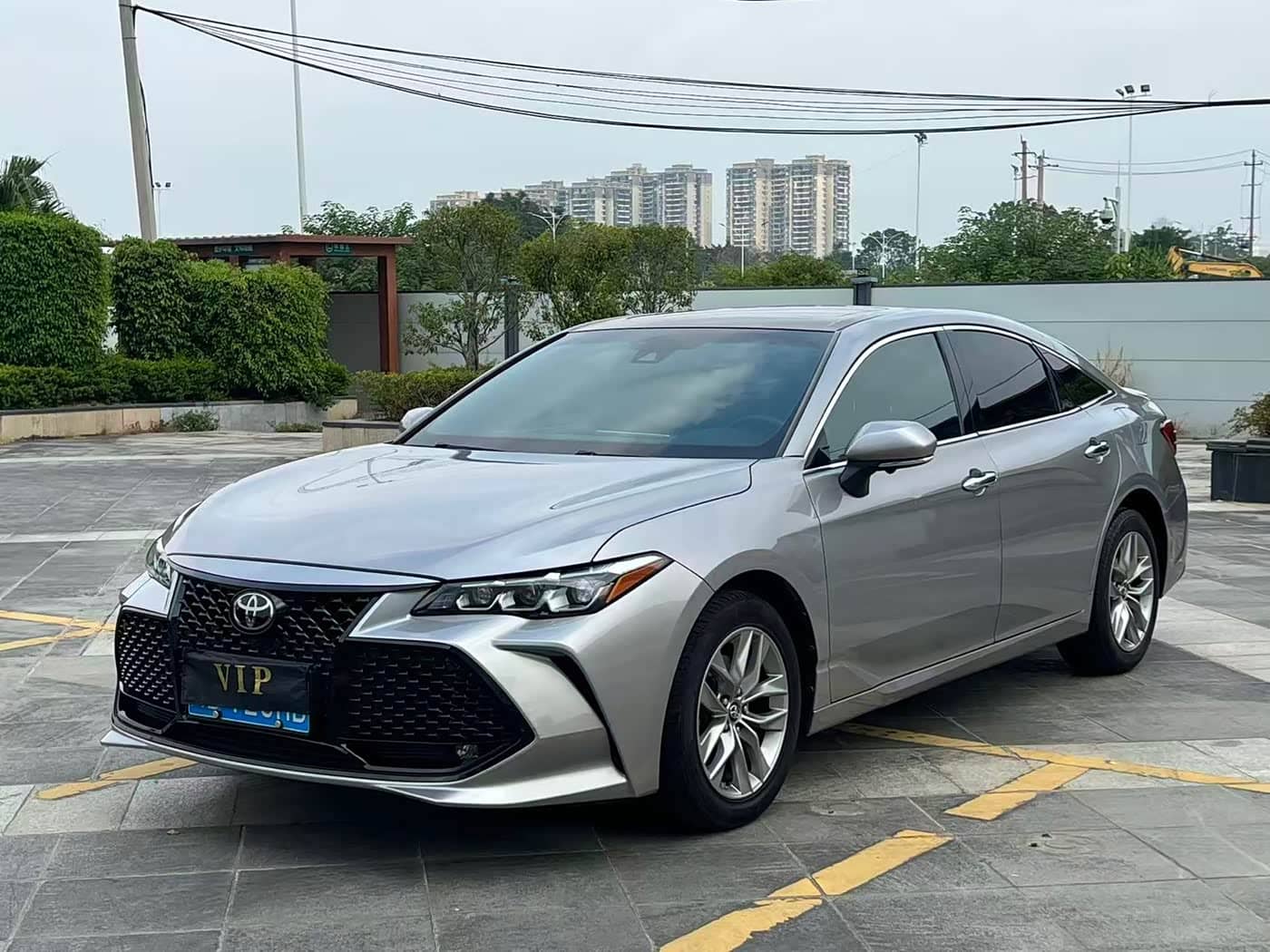 Toyota Avalon