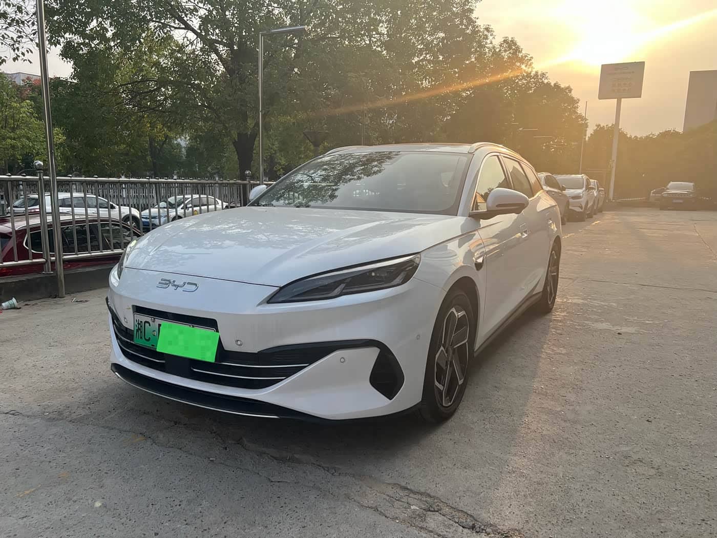 BYD Seal 06 DM-i Touring