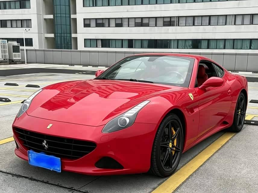 Ferrari California T