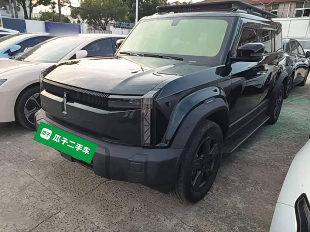 iCAR 03
