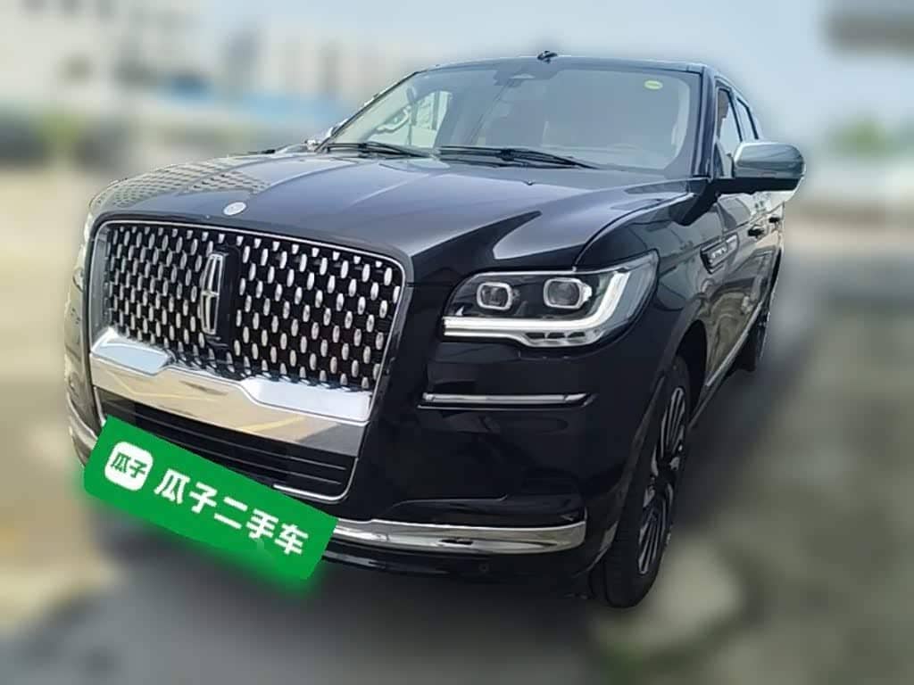 Lincoln Navigator