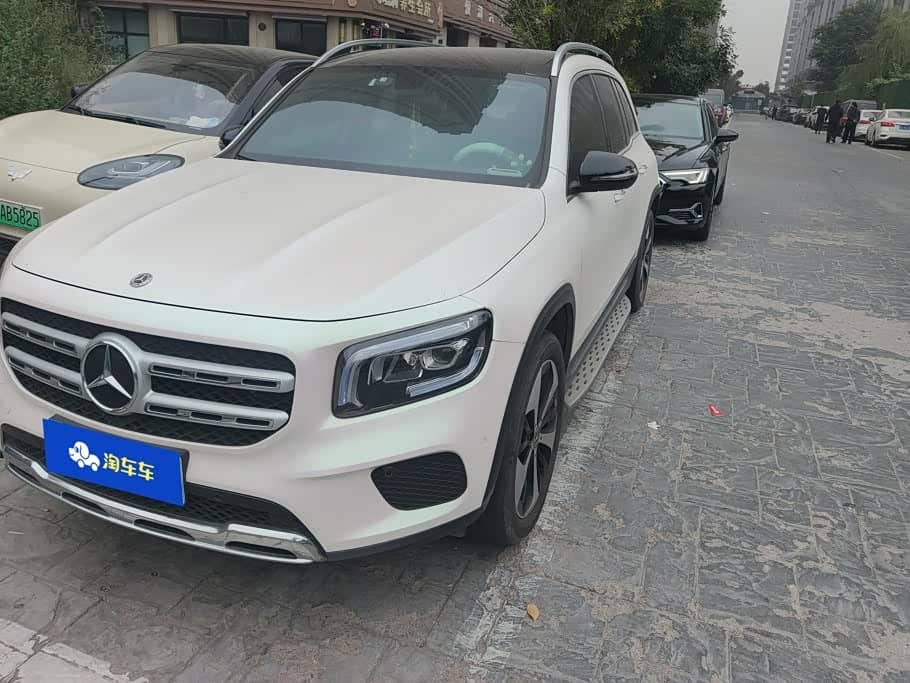 Mercedes-Benz GLB