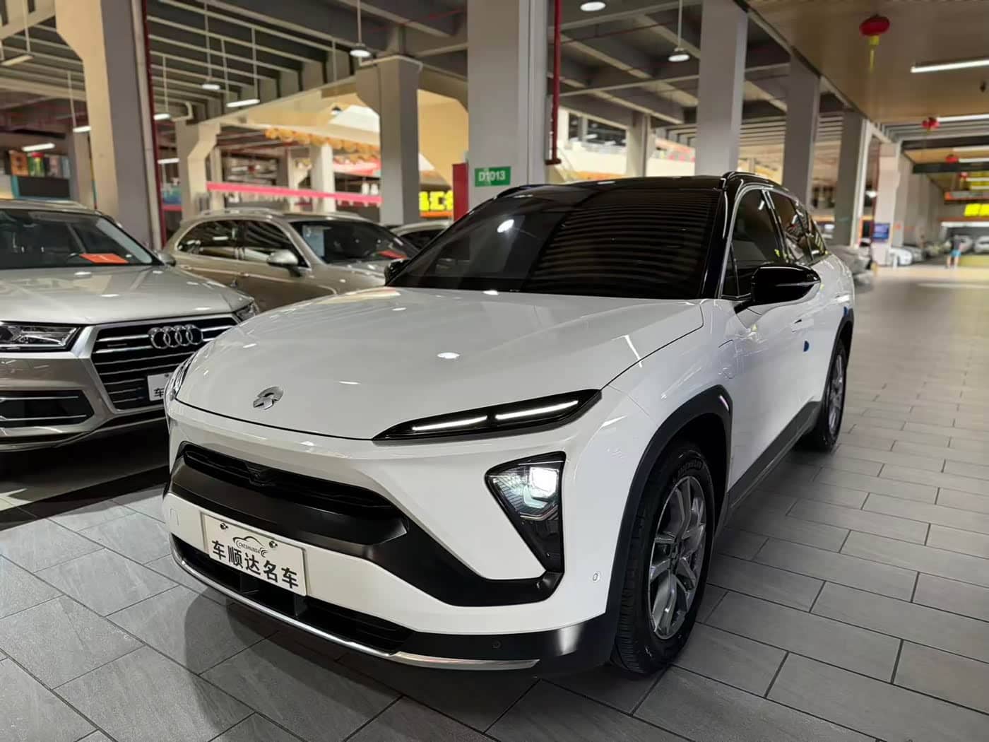NIO ES6