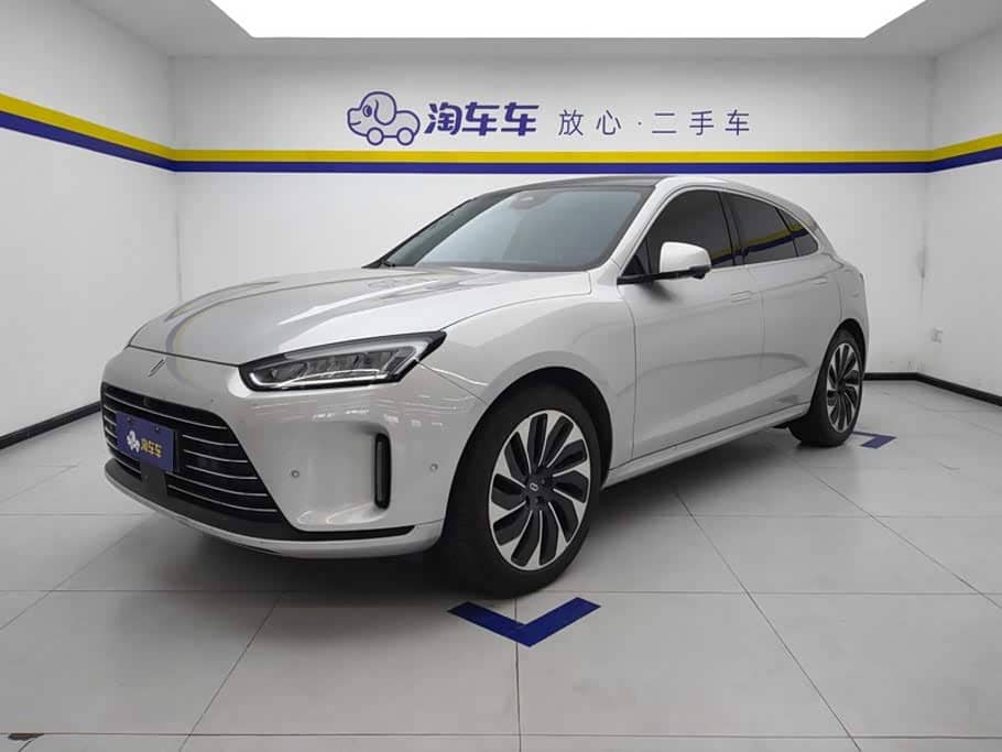AITO Wenjie AITO M5